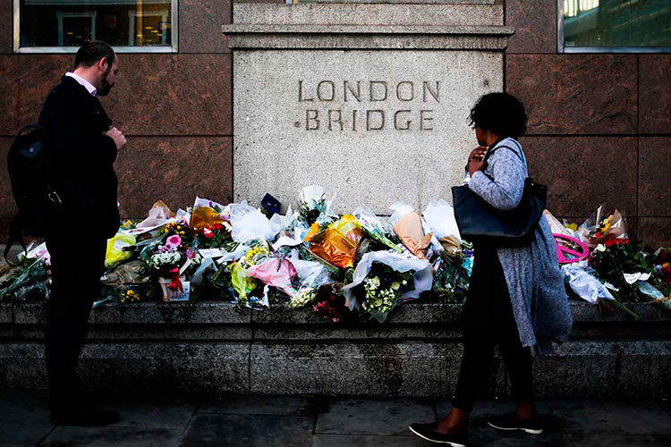 Suben a 8 los muertos por ataque en Londres