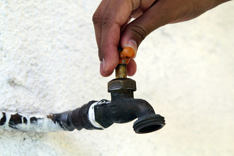 Maniobras de acuaférico dejarán sin agua a colonias de Victoria