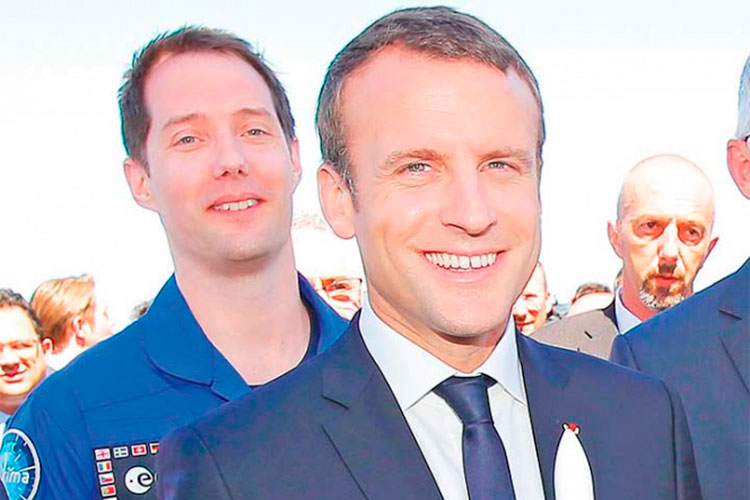 Macron reforma su gabinete tras elección