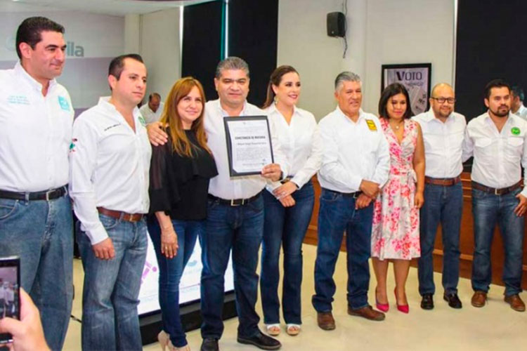 IEC declara a Miguel Riquelme gobernador electo de Coahuila