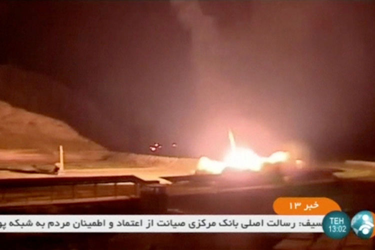 Irán lanza ataque contra posiciones del Estado Islámico en Siria