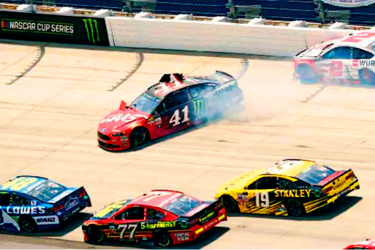 Logra su mejor resultado en la Nascar Cup Series; Suárez, sexto