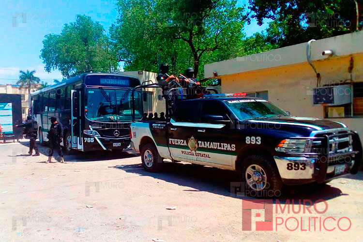 Trasladan 50 reos federales a la CDMX