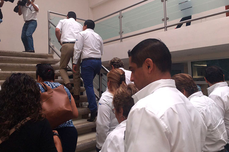 Exigen regidores frenar prepotencias de Andrés Zorrilla