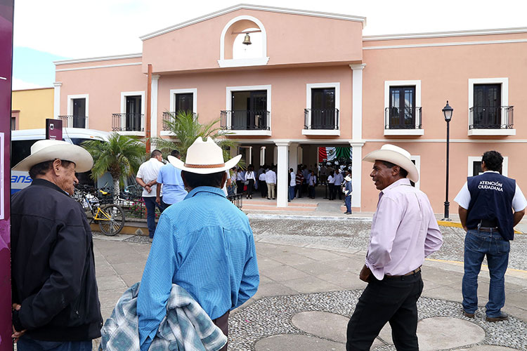 La línea es pareja y no habrá moches, aseguran Diputados del PAN