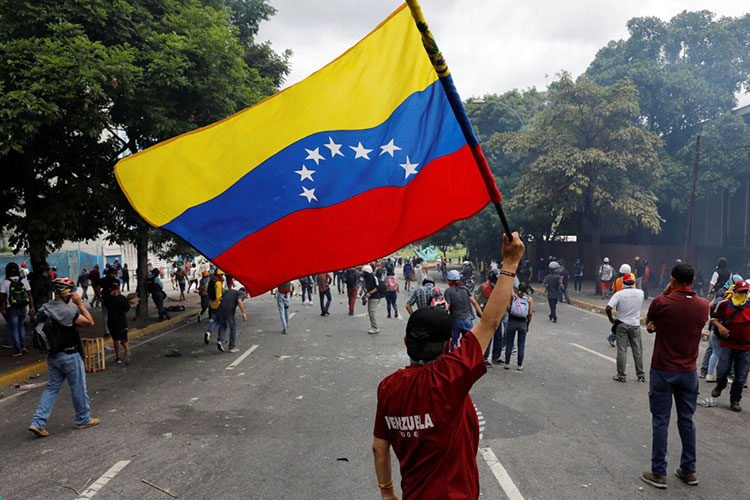 Empresas extranjeras abandonan Venezuela