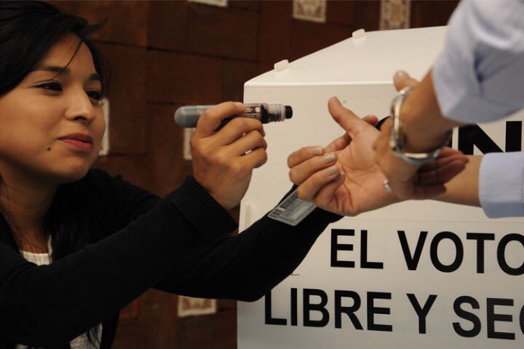 Salen más de 8 millones a votar por el futuro