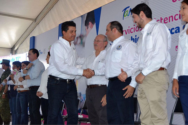 Reconoce Gobernador a Diputados de Tamaulipas