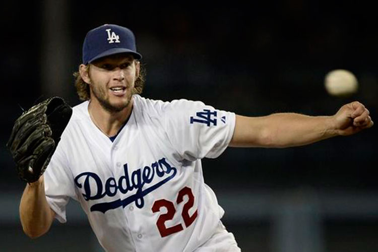 Kershaw llega a 14 victorias con los Dodgers