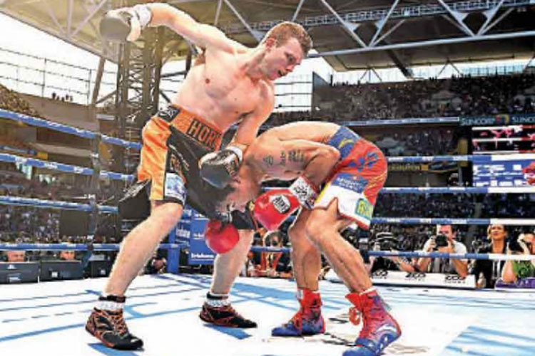 Pacquiao pierde en Australia; polémica derrota