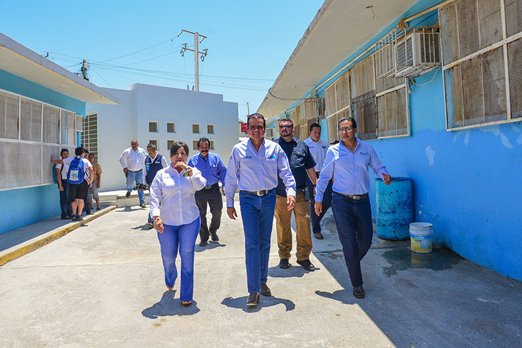 Supervisa alcalde obras de ‘Mi Escuela Digna y Moderna’