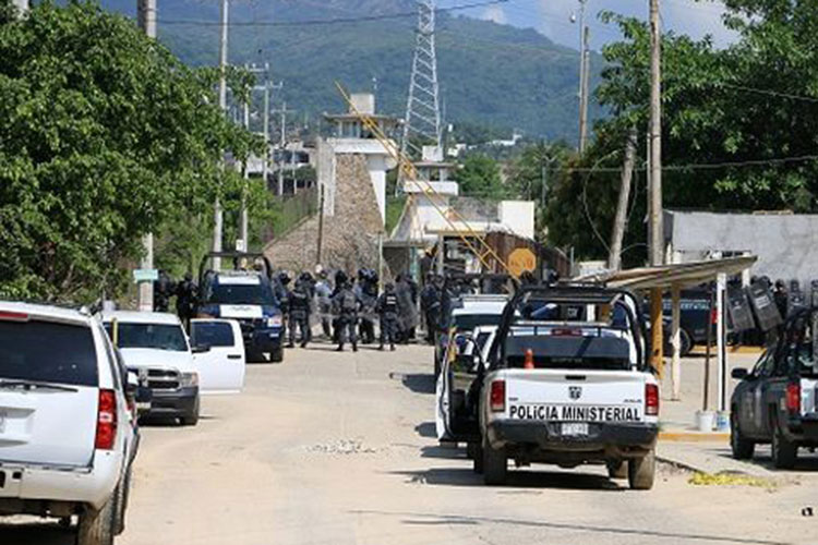 Se eleva a 28 los muertos por riña en penal de Acapulco