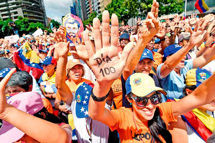 Con gran marcha se cumplen 100 días de protestas en Venezuela