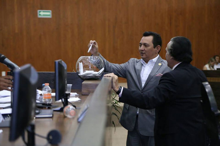 IP pide cuidar el proceso del Comité seccionador