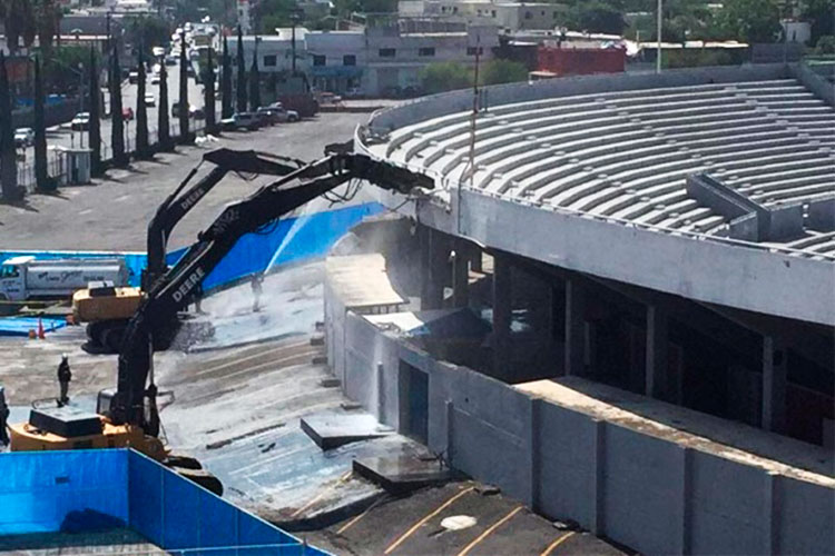 Comenzó la demolición del Estadio Tecnológico