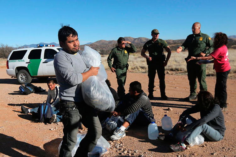 Son hallados restos de 81 personas en el desierto de Arizona