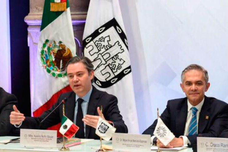 Detectan 44,076 plazas docentes irregulares  en la SEP