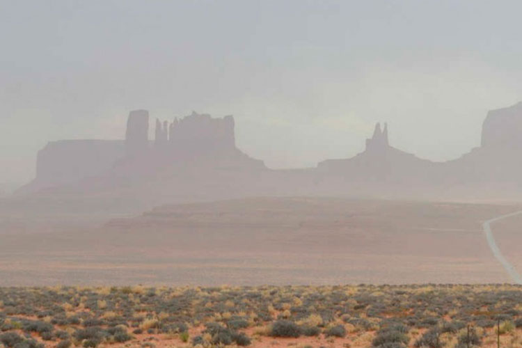 Tormenta de arena deja ocho heridos en Texas