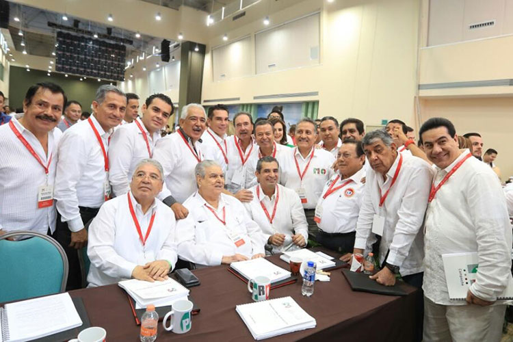 PRI abre puerta a candidatos externos