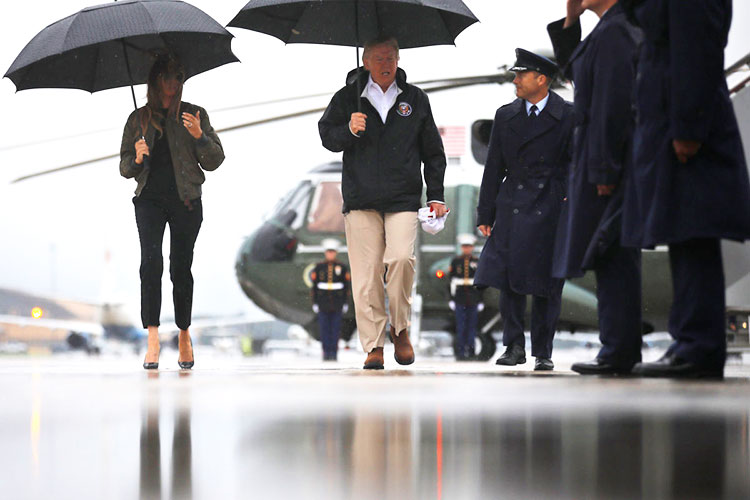 Trump llega a Texas para evaluar daños