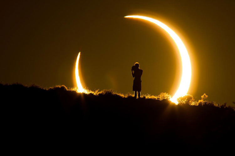 Puede causar ceguera mirar directo “eclipse del siglo”