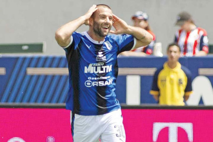 Gallos y Xolos se enfrentan con sabor a revancha