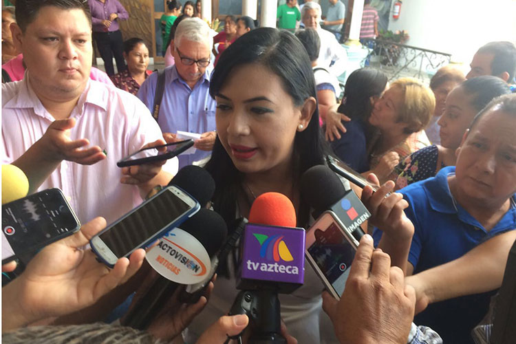 A favor regidores de evaluación ciudadana