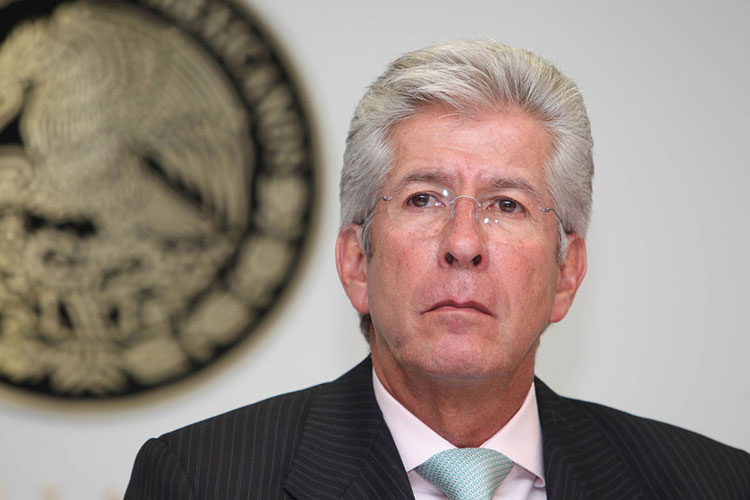 Ruiz Esparza: no renunciaré