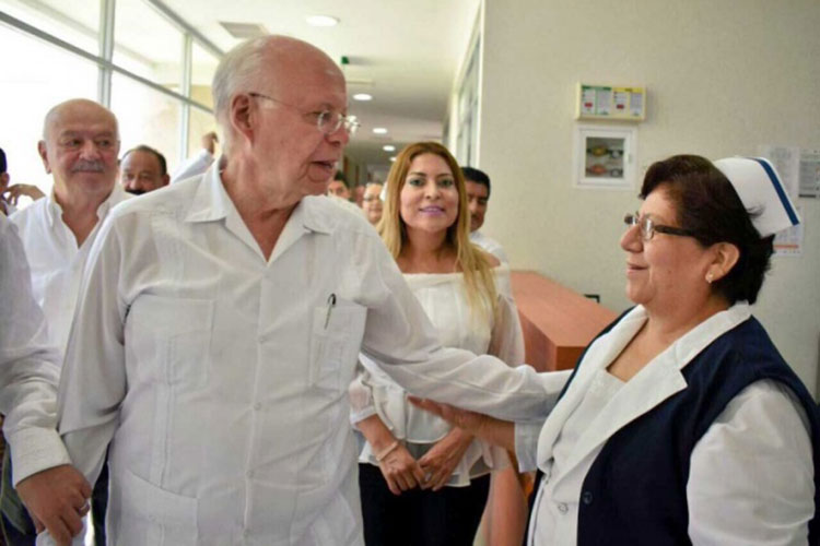 Jamás he usado un puesto para llegar a otro: Narro Robles