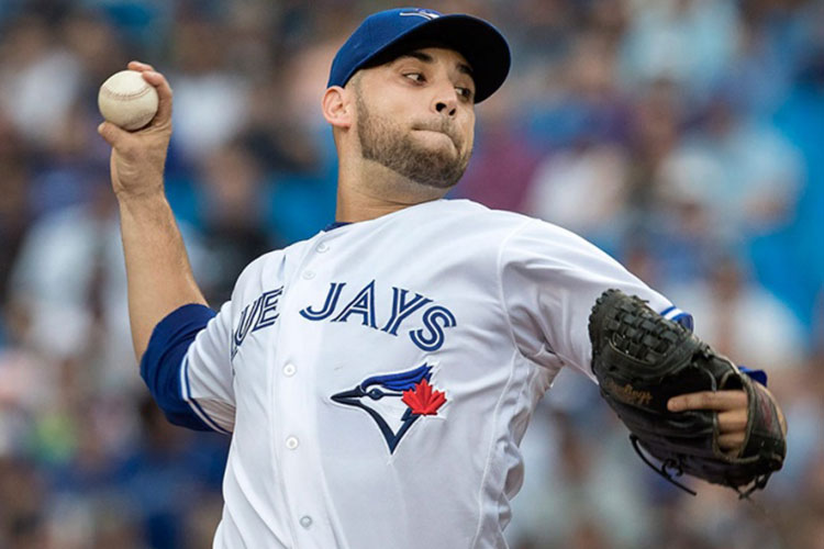 Estrada consigue su victoria 50 en Grandes Ligas