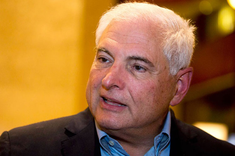 Autorizan extradición a Panamá del expresidente Martinelli