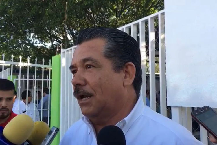 Despidos de burócratas no afecta a maestros: SNTE