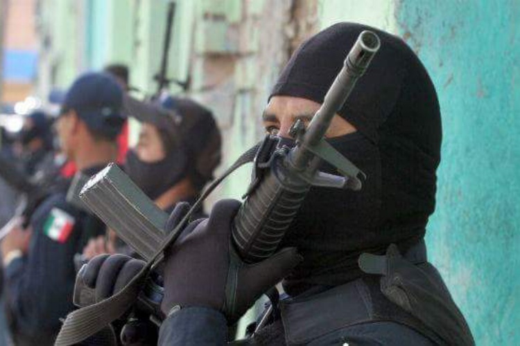 Y liberan a madre e hija en retén militar de Padilla