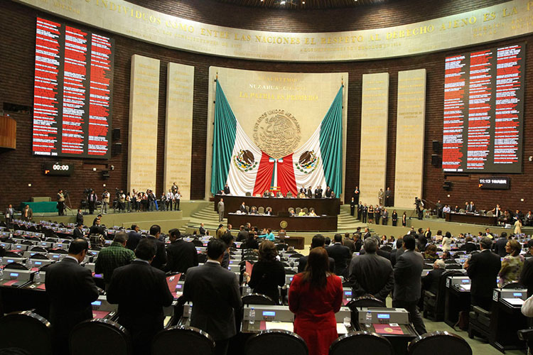 Por 19-S, diputados pueden llamar a rendir cuentas a aseguradoras e inmobiliarias