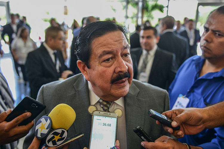 De humanista califican informe de gobierno  de  Enrique Rivas