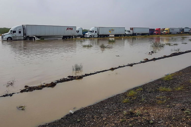 Se desgajan 20 metros de la Carretera Nacional