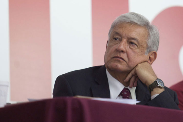 El “nuevo gobierno democrático rescatará” al sector energético, dice López Obrador