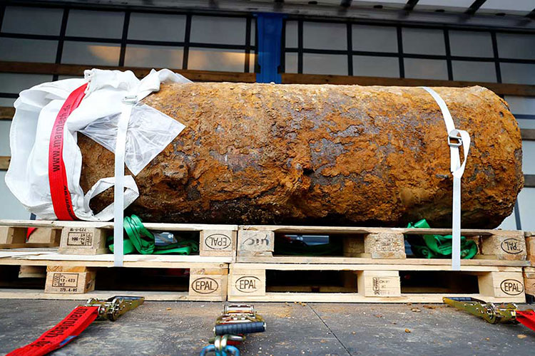 Desactivan con éxito en Fráncfort bomba de la II Guerra Mundial