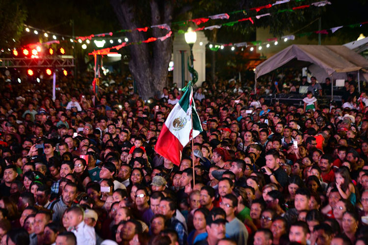 Más de 45 mil almas gritaron el  ¡Viva! México!, en NLD