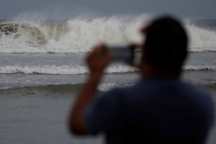 Huracán ‘María’ azota Puerto Rico con vientos de 250 km/h