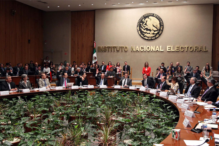 INE no cuenta atribuciones para transferir recursos a los partidos políticos: Cordero
