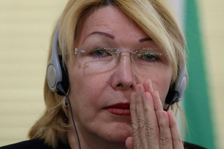 Exfiscal pide a Fuerza Armada venezolana defender la Constitución