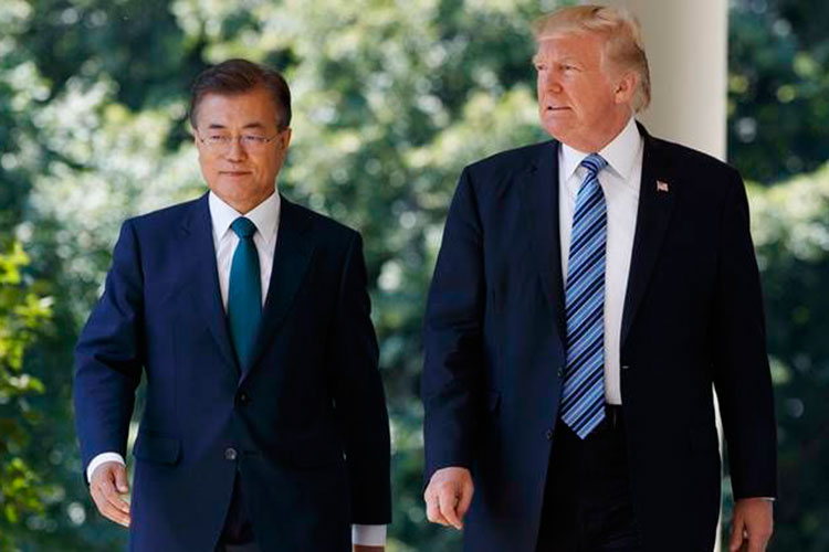 Moon y Trump acuerdan aplicar ‘a fondo’ sanciones contra Corea del Norte