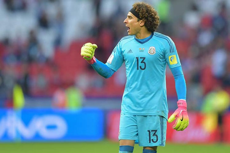 Ter Stegen elogia las cualidades de Ochoa