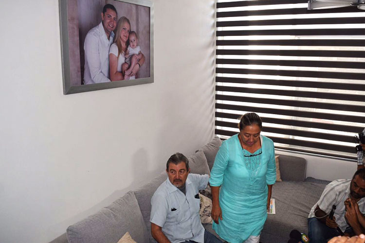 Suegros de Pilar Garrido ofrecen recompensa para dar con asesinos