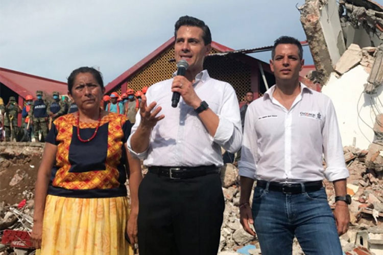 Sube a 61 las víctimas del sismo