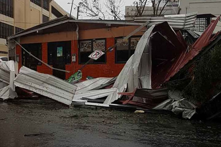 Declara Trump a Puerto Rico como zona de desastre mayor por María