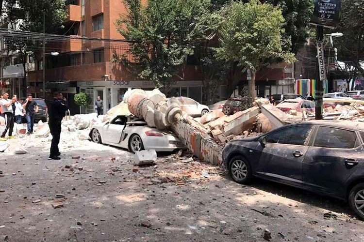 Al menos 224 muertos por el sismo de 7.1 grados