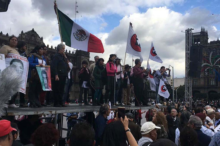 En el 2 de Octubre piden a jóvenes reconstruir el país