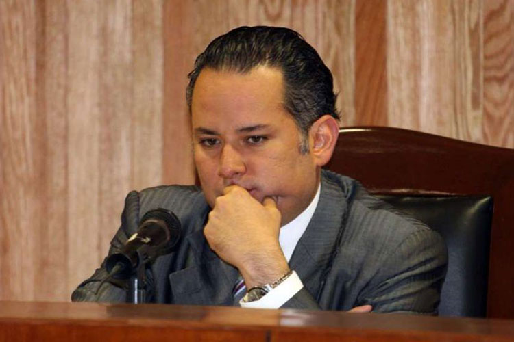 Senado recibe carta de Santiago Nieto